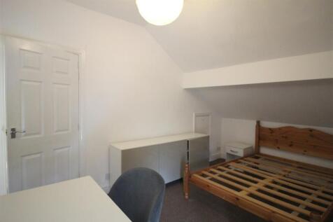 Glen Eldon Road, 49, Flat 3 - Bedroom 1.JPG