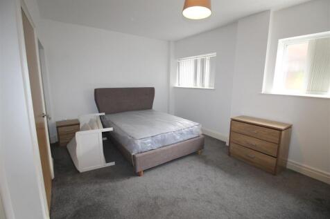 Duckworth Buildings, flat 3, bed 1.JPG