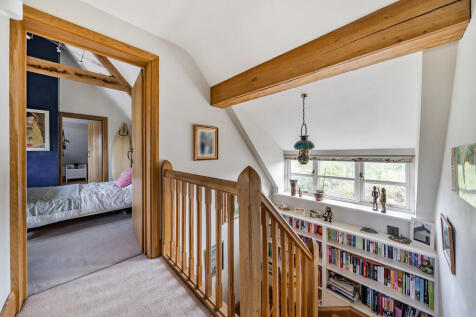 Oak Tree Cottage ...