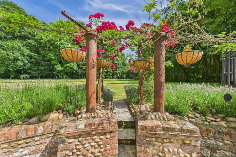 Property Image 25
