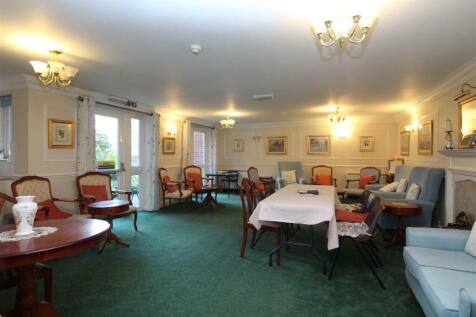 communal lounge.JPG