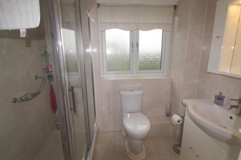 New Bathroom.jpg-2.jpg