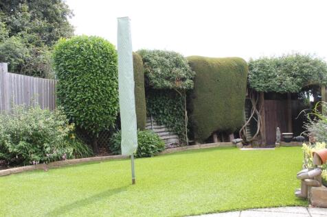 Garden 1.JPG