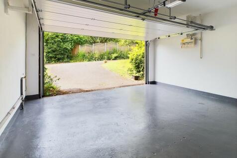 Garage a
