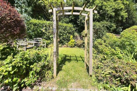 Garden b