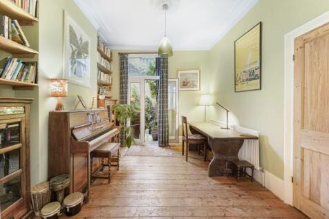 Property Image 17