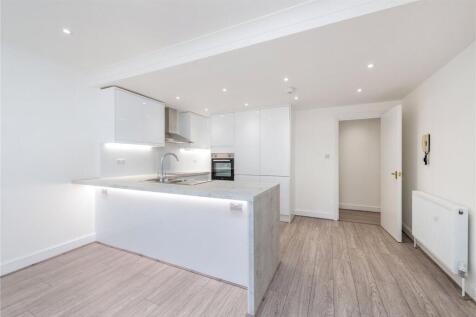 Reception/Kitchen