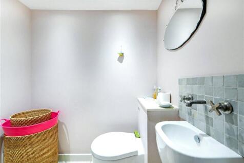 Wc &amp; Laundry