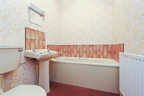Bathroom First Floor