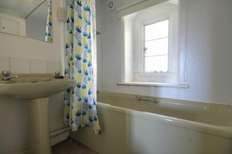 Bathroom Flat 2