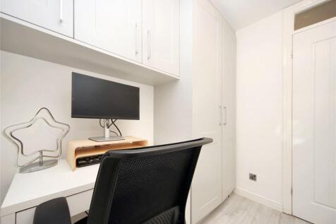 Bedroom 3 / Office