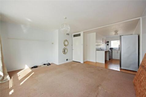 Lounge/Kitchen