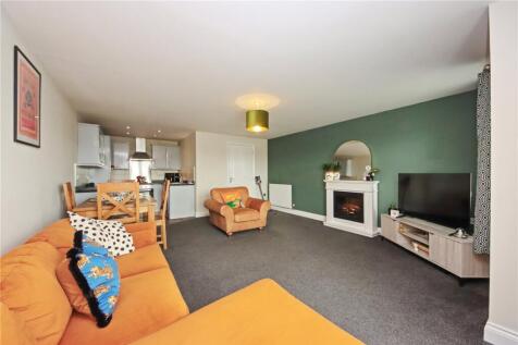 Lounge/Kitchen