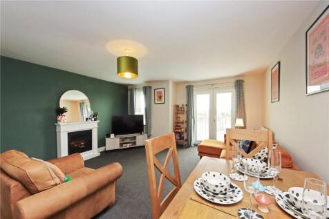 Lounge/Kitchen