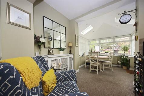 Summer Room