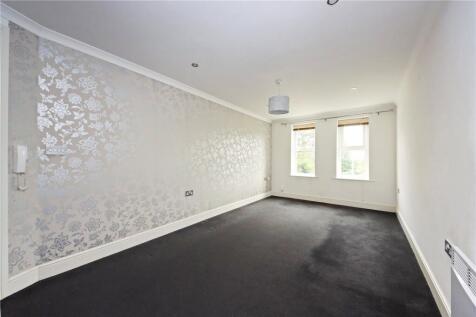 Lounge/Kitchen Area