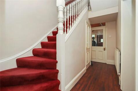 Hall/Stairs