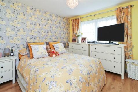 Master Bedroom Pic 1