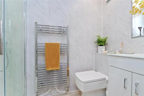 En Suite Shower Room