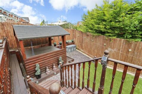 Hot Tub/Garden