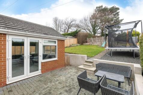 Rear Patio/Garden
