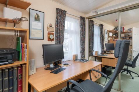 Study/Bedroom 4