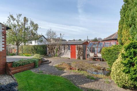 Rear Patio/Garden