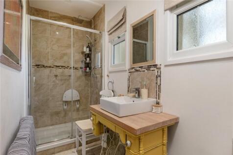 Bedroom One En Suite