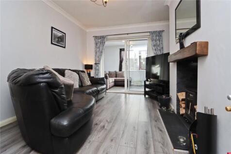 Living Room Pic 1