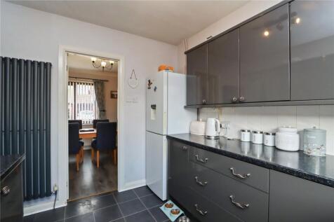Kitchen Pic 3
