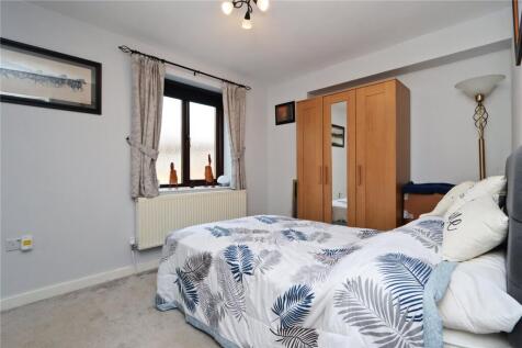 Bedroom 2 Pic 1