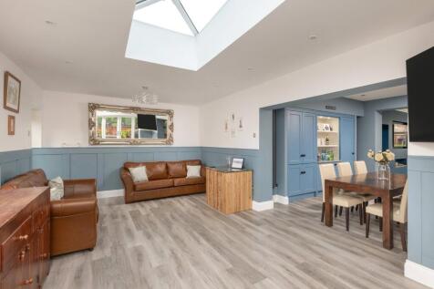 Lounge Area