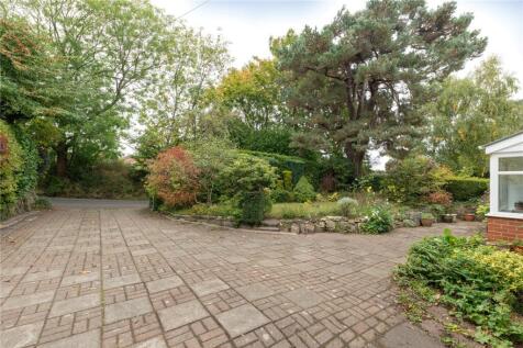 Drive/Front Garden