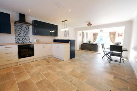 Dining Kitchen Area