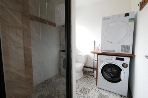 Shower Room/ Utility