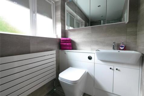 En Suite/ Wet Room