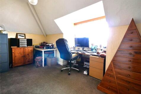 Bedroom Five/ Office