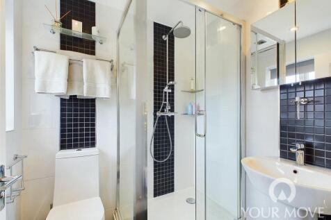 En-Suite To Bed 1