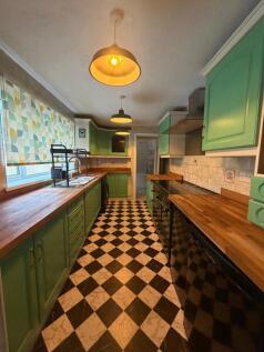 WhatsApp Image 2025-11-19 at 10.53.59 (1)