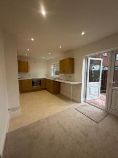 WhatsApp Image 2025-11-21 at 15.17.14 (11)