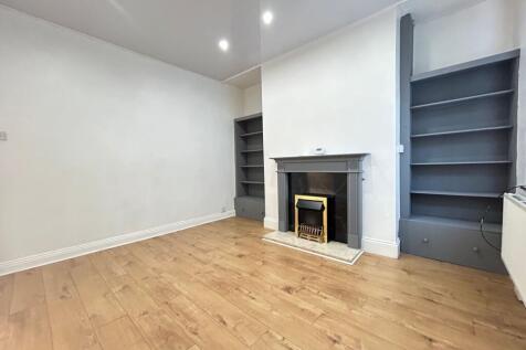 318b6c85-1178-4d75-a3d3-314baaa99438