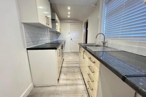 0fc80df9-c719-44ff-92b9-38e6ea03e1b1