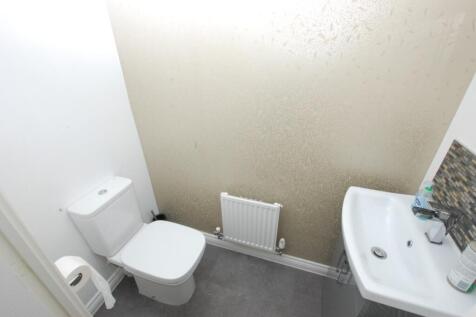 Cloakroom/Wc