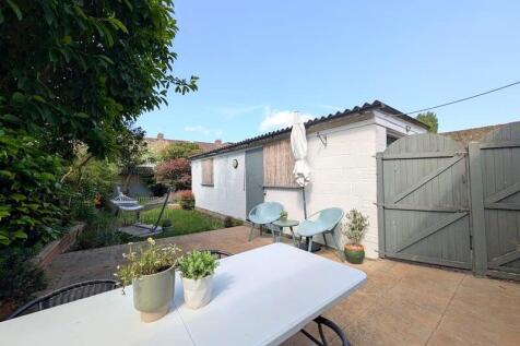Property Image 16