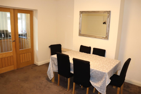 dining room.png