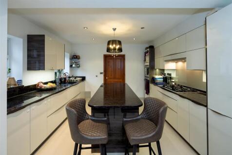 Kitchen 1 SAPL6028-Enhanced-NR.jpg