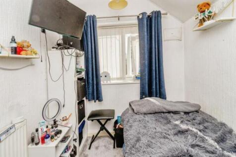 bedroom 3.jpeg