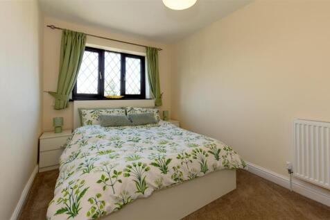 Bedroom 3.2 SAPL2312-CR3-20250409-DxO_DeepPRIME XD