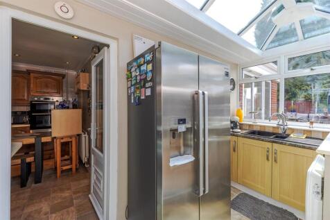 Kitchen utility room SAPL7814-20250718-DxO_DeepPRI