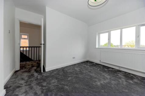 Bedroom 1 SAPL6328-20250702-DxO_DeepPRIME XD2s.jpg